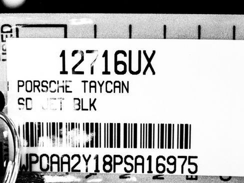 Certified 2023 Porsche Taycan RWD image 30