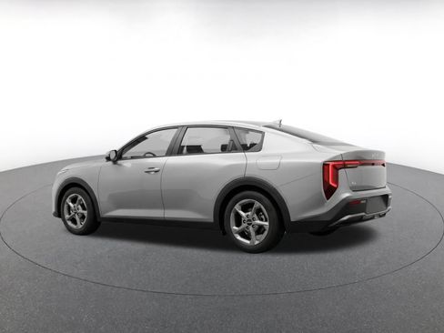 Used 2026 Kia K4 FWD image 5
