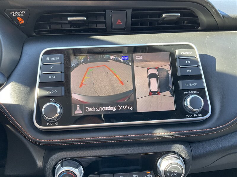 Used 2019 Nissan Kicks SR FWD image 19