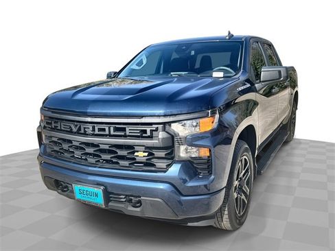 Used 2022 Chevrolet Silverado 1500 Custom image 1