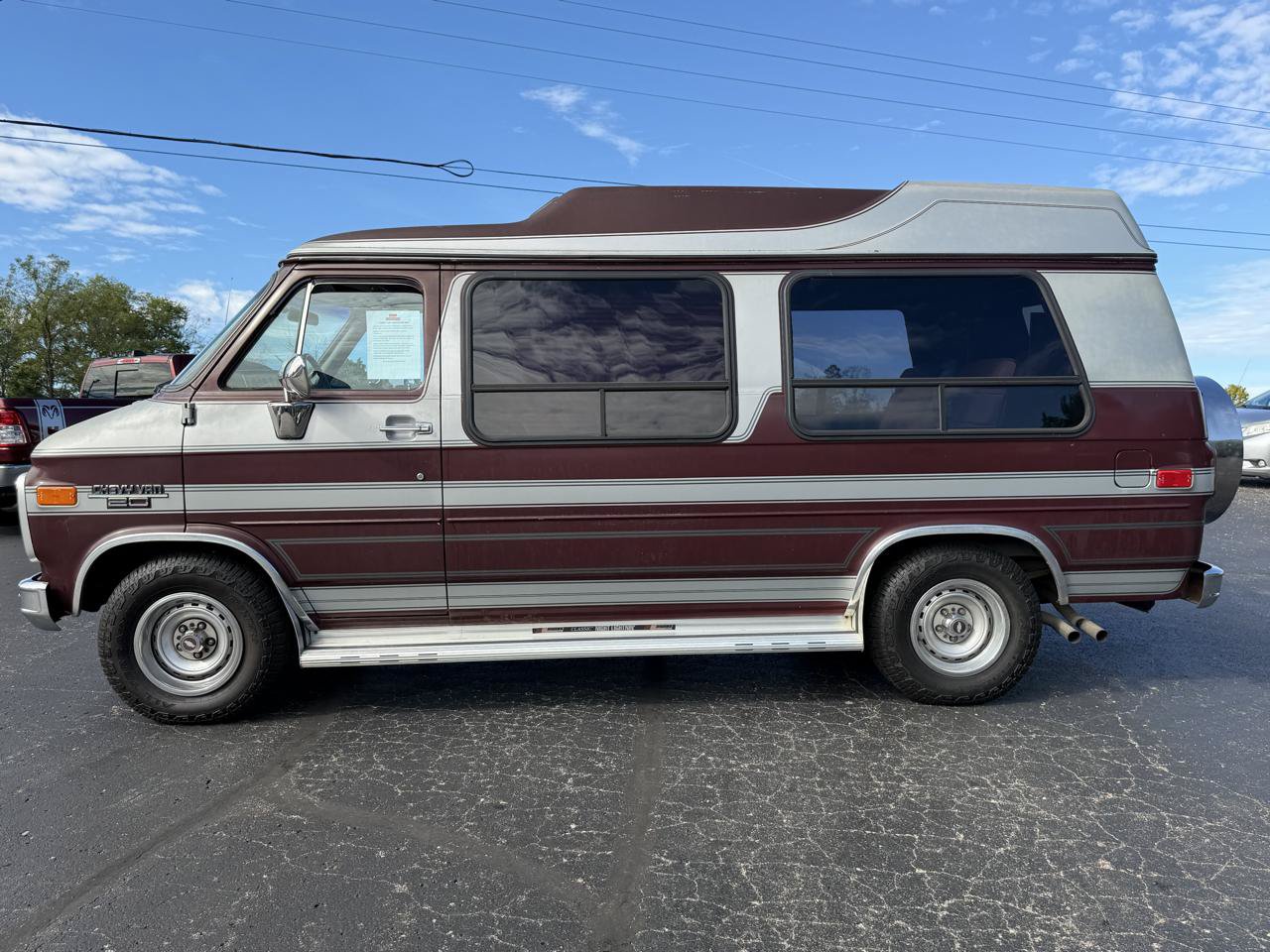 Used 1987 Chevrolet G20 RWD image 4