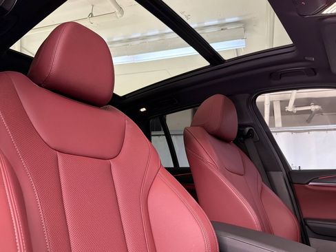 Used 2023 BMW X3 sDrive30i w/ Premium Package image 15