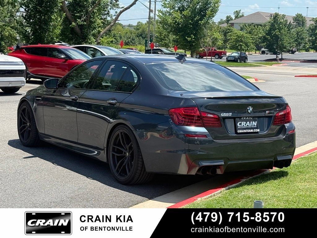 Used 2014 BMW M5 RWD image 5