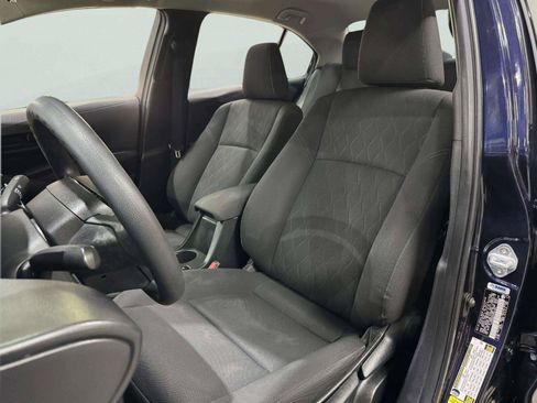 Used 2023 Toyota Corolla LE w/ Carpet Mat Package (TMS) FWD image 27