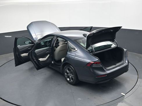 Used 2023 Honda Accord EX image 37