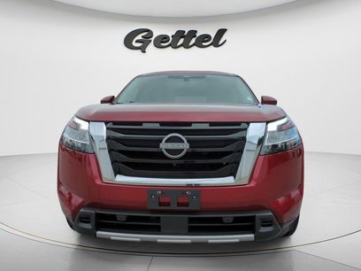 Certified 2023 Nissan Pathfinder SL w/ SL Premium Package