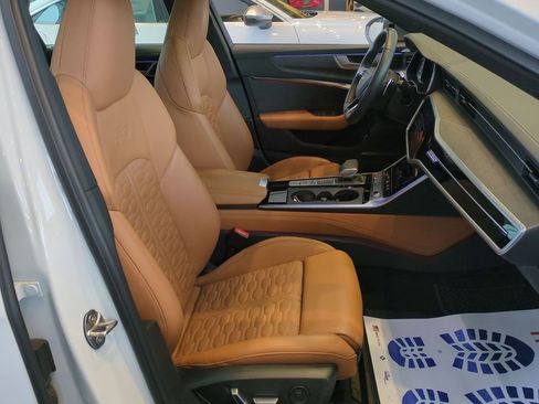 Certified 2025 Audi RS 6 performance image 23