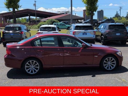 Used 2011 BMW 328i Sedan RWD image 6