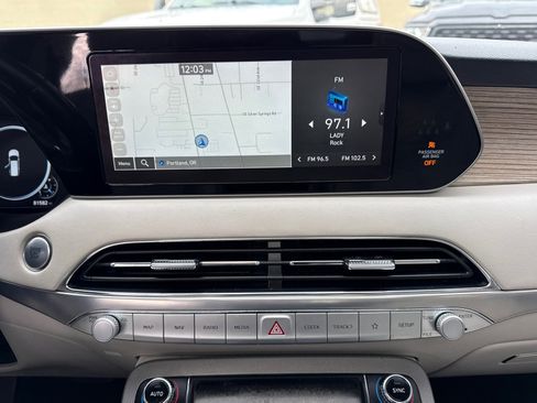 Used 2021 Hyundai Palisade Limited image 26