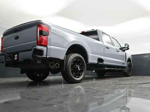 Certified 2025 Ford F250 Lariat w/ Lariat Ultimate Package AWD/4WD image 47