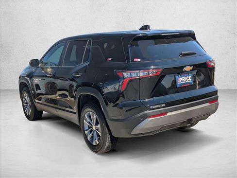 Used 2026 Chevrolet Equinox LT w/ Safety and Technology Package image 8