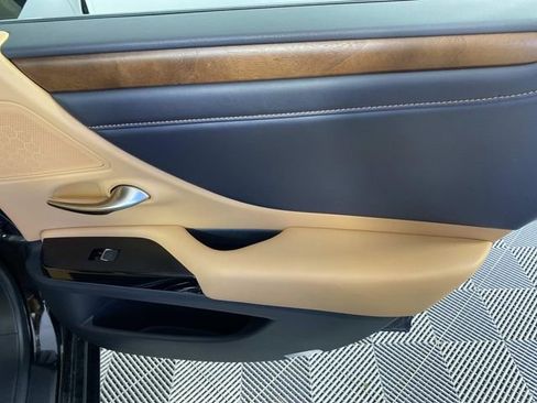 Used 2023 Lexus ES 350 350 w/ Premium Package image 26