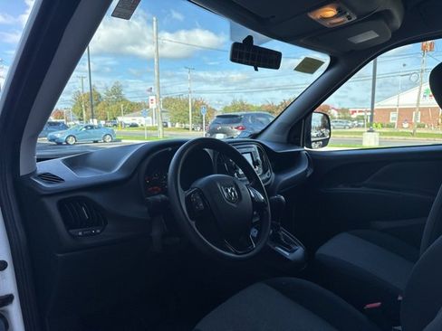 Used 2021 RAM ProMaster City Tradesman image 10