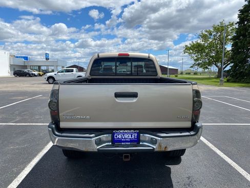 Used 2006 Toyota Tacoma 4x4 Access Cab image 6