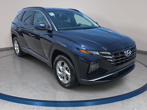 Used 2023 Hyundai Tucson SEL AWD/4WD image 3