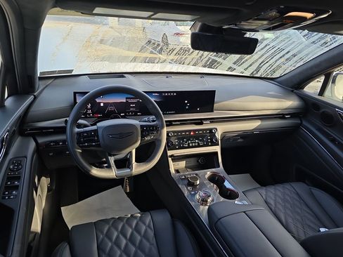 New 2026 Genesis GV80 3.5T e-SC image 11