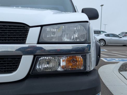 Used 2005 Chevrolet Silverado 1500 LS image 32