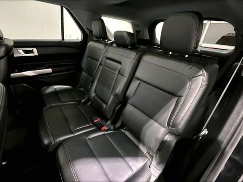 Used 2020 Ford Explorer Limited w/ Equipment Group 310A image 23