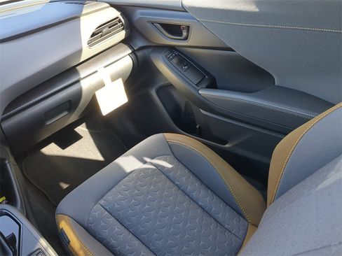 New 2025 Subaru Crosstrek 2.5i Sport w/ Popular Package #3A image 15