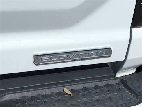 Certified 2023 GMC Canyon Elevation w/ Trailering Package image 13