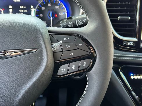 New 2026 Chrysler Pacifica Select w/ S Appearance Package image 47