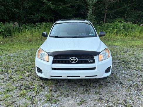 Used 2012 Toyota RAV4 4WD V6 w/ Upgrade Value Pkg image 2