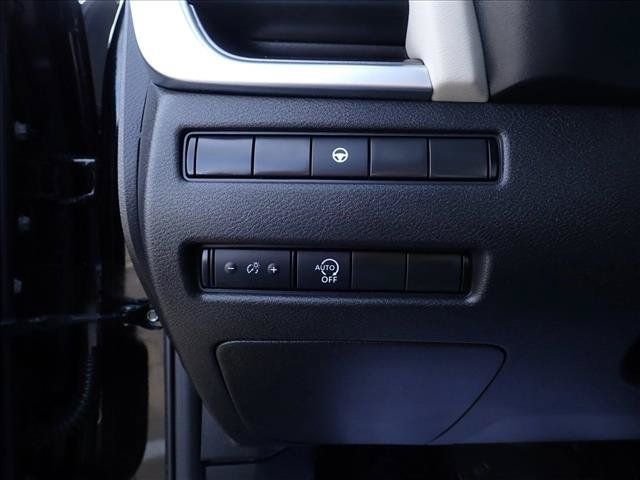 Used 2023 Nissan Rogue SV AWD/4WD image 15