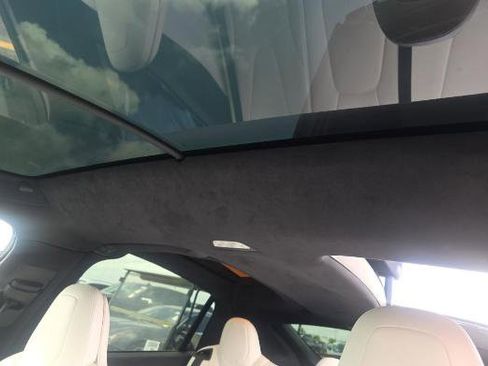 Used 2018 Tesla Model X 75D AWD/4WD image 7