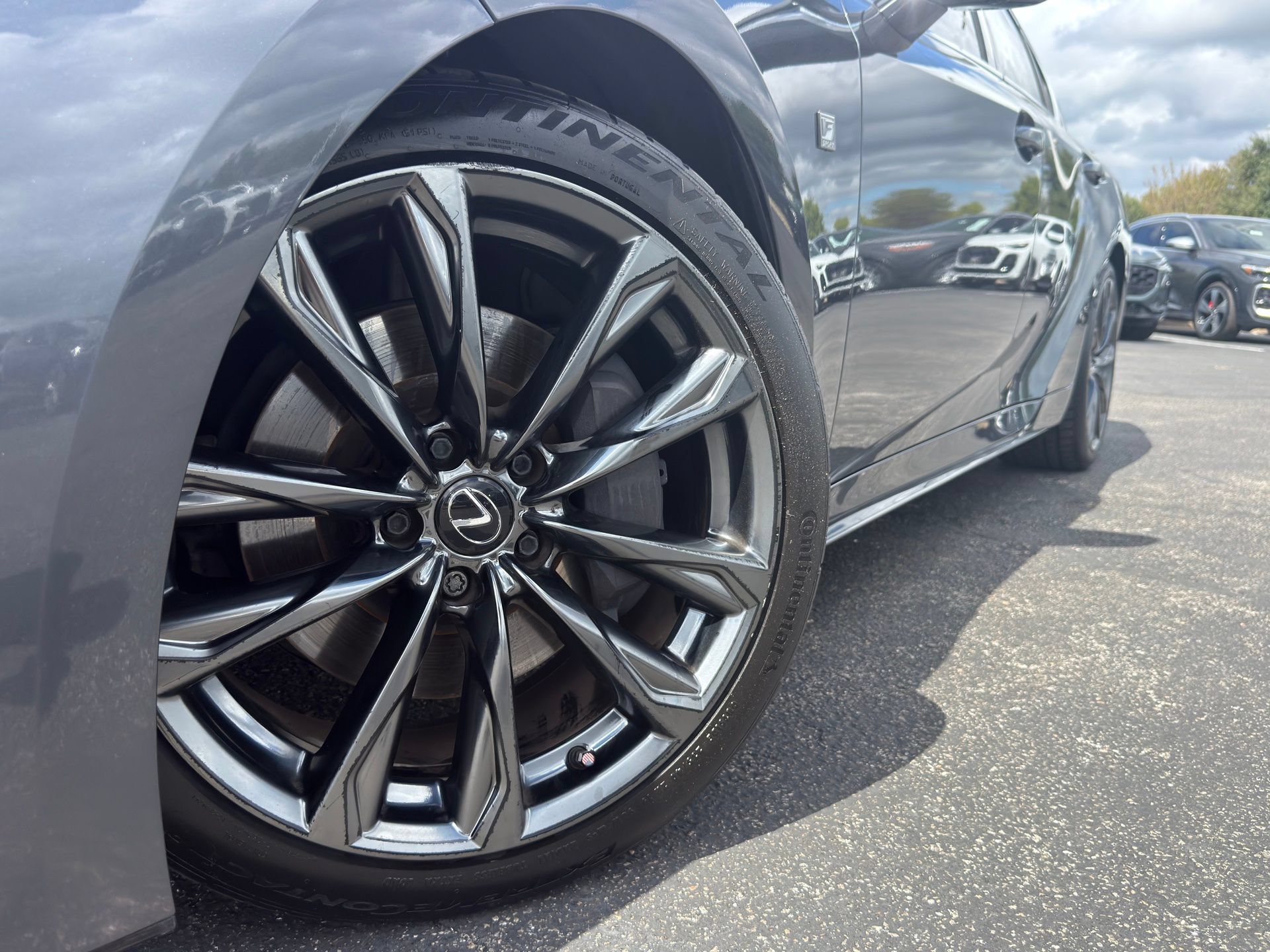 Used 2023 Lexus IS 350 F Sport RWD image 2