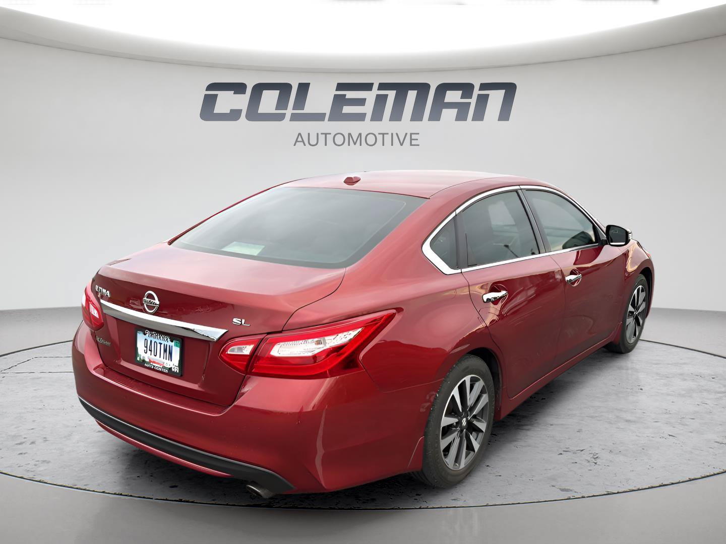 Used 2016 Nissan Altima 2.5 SL w/ 2.5 Technology Package FWD image 3