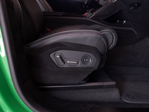 Used 2023 Lamborghini Urus Performante AWD/4WD image 64