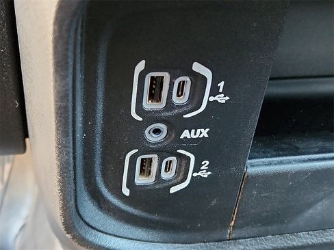 Used 2024 RAM 5500 Tradesman w/ Chrome Appearance Group image 19