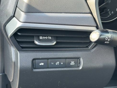 Certified 2023 Nissan Altima 2.5 SR image 22