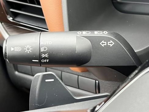 New 2026 Nissan Rogue Platinum AWD/4WD image 15