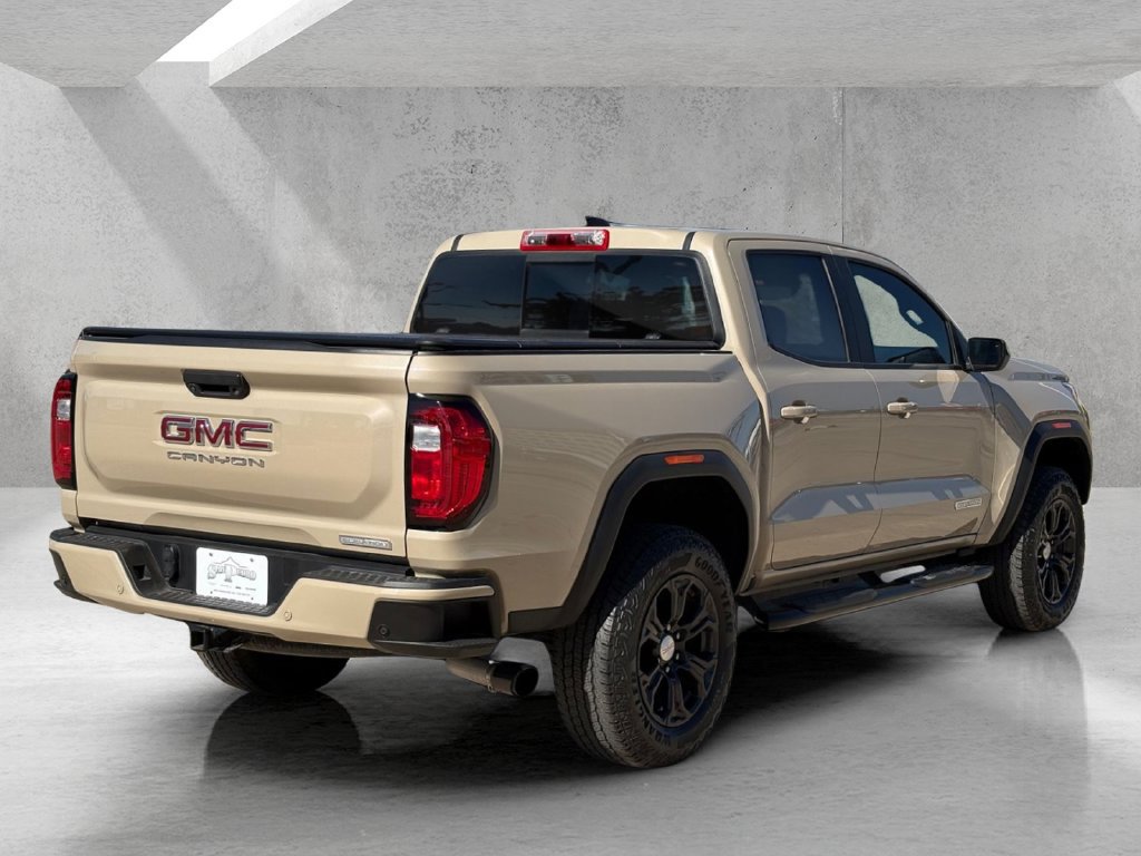 Used 2024 GMC Canyon Elevation w/ Convenience Package RWD image 5