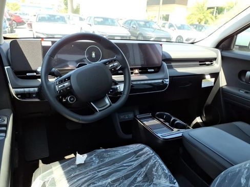 New 2026 Hyundai Ioniq 5 SEL RWD image 9