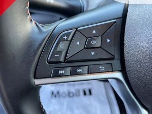 Certified 2025 Nissan Sentra SR w/ Midnight Edition FWD image 30
