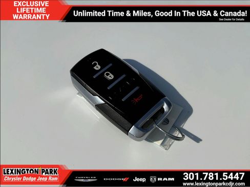 Used 2023 RAM 1500 Big Horn AWD/4WD image 35