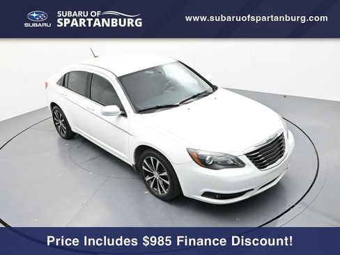 Used 2013 Chrysler 200 Touring w/ S Exterior Appearance Pkg image 16