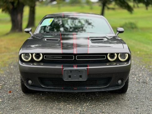 Used 2017 Dodge Challenger GT w/ Driver Convenience Group AWD/4WD image 16