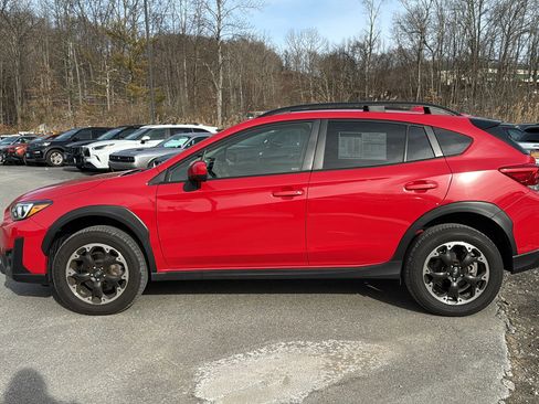 Used 2023 Subaru Crosstrek 2.0i Premium image 7