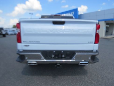 Certified 2026 Chevrolet Silverado 1500 LTZ w/ Z71 Off-Road Package AWD/4WD image 8