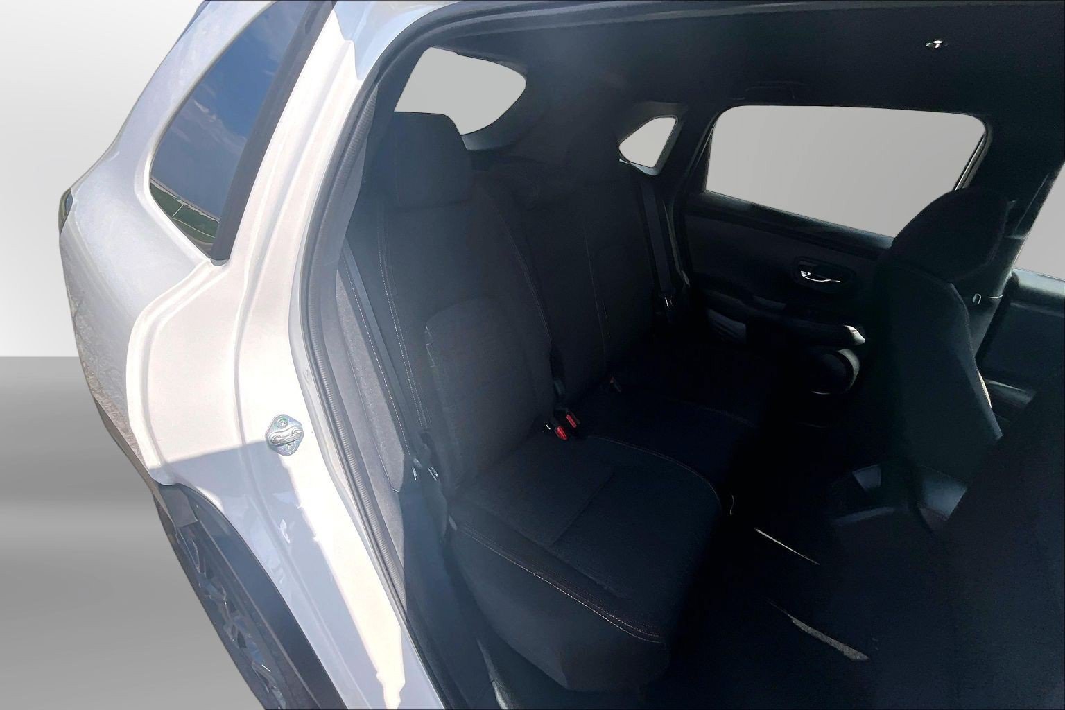Used 2024 Honda HR-V Sport image 17
