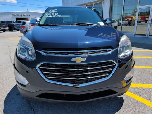 Used 2017 Chevrolet Equinox LT w/ Convenience Package FWD image 4