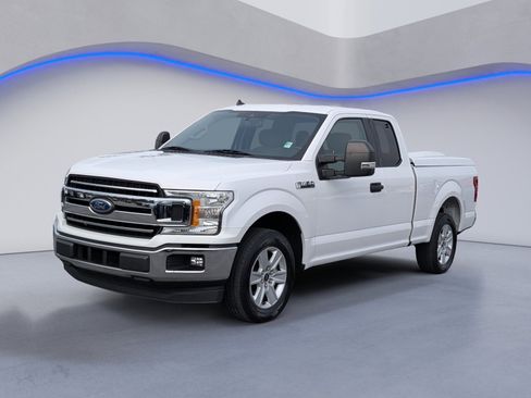 Used 2019 Ford F150 XLT w/ Equipment Group 301A Mid image 5