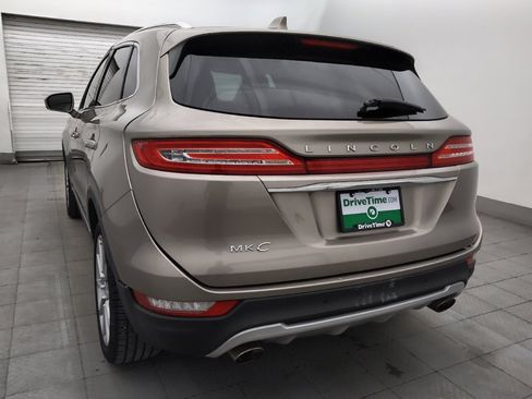 Used 2019 Lincoln MKC Reserve FWD image 5