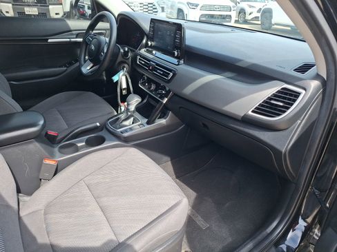 Used 2021 Kia Seltos LX AWD/4WD image 32