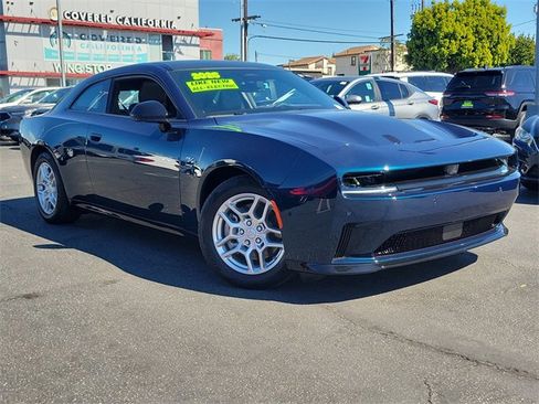 Used 2025 Dodge Charger R/T w/ Sun & Sound Package image 1