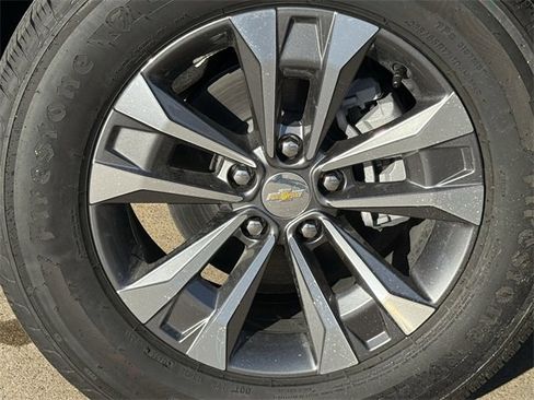 New 2026 Chevrolet Equinox LT image 9