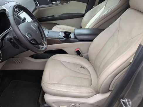 Used 2016 Lincoln MKX Select w/ Select Plus Package FWD image 15